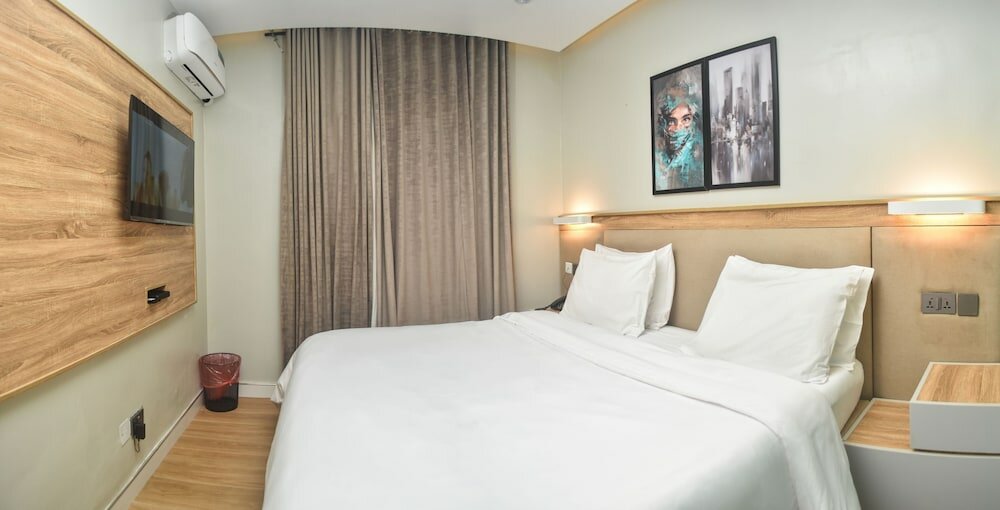 Фото Centurion Apartments Limited