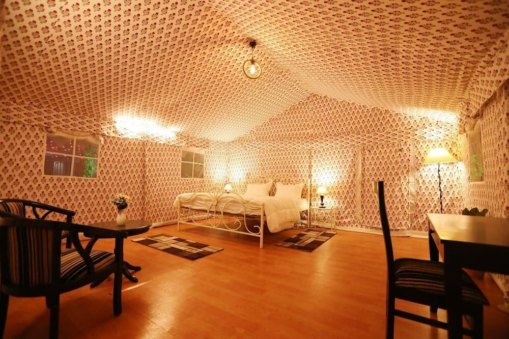 Фото Swachh Room