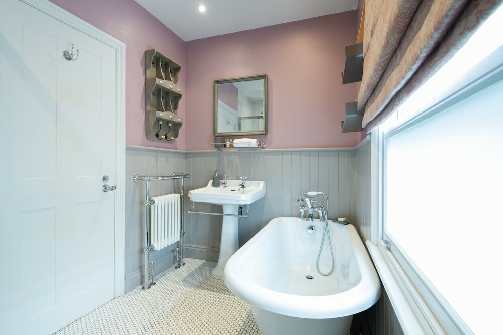 Фото Immaculate Designer Home in Wandsworth