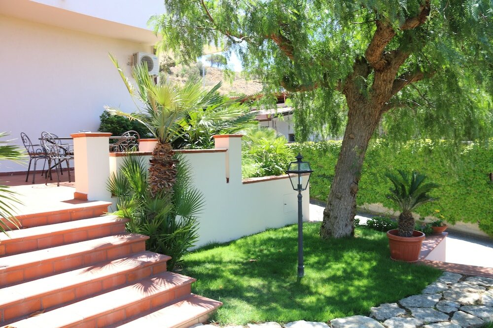 Фото B&b La Piccola Oasi