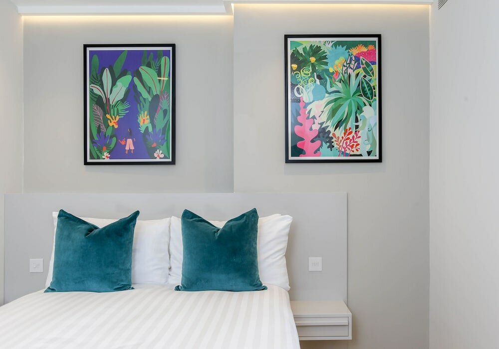 Фото Cromwell Serviced Apartment