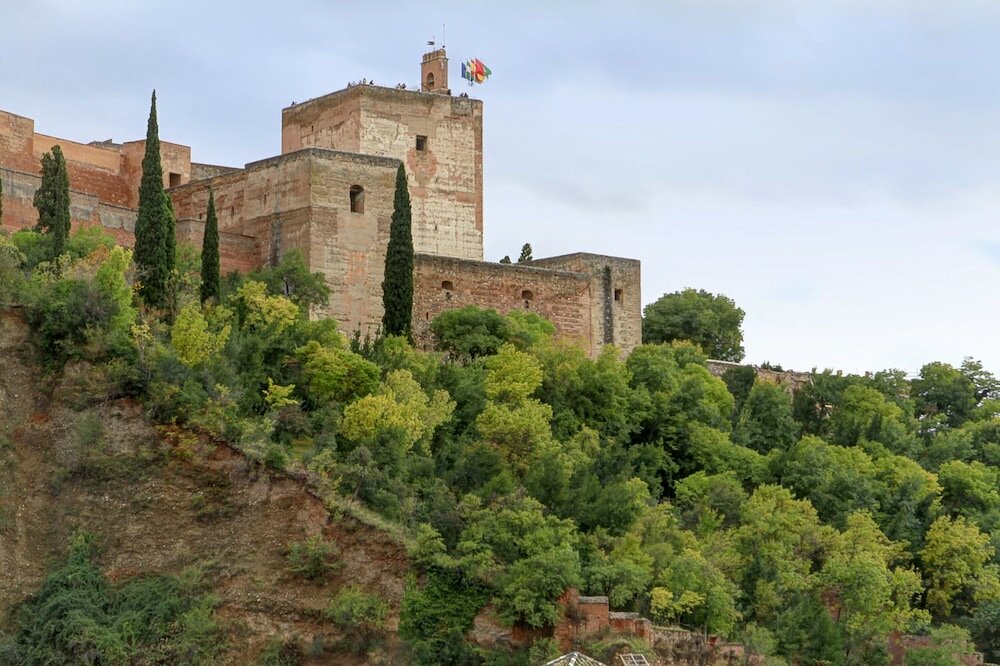 Фото Alhambra Penthouse 2 Private Terraces Parking Free