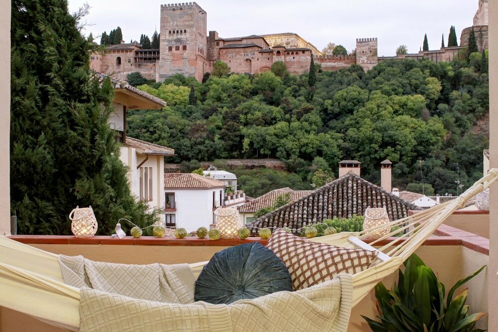 Фото Alhambra Penthouse 2 Private Terraces Parking Free