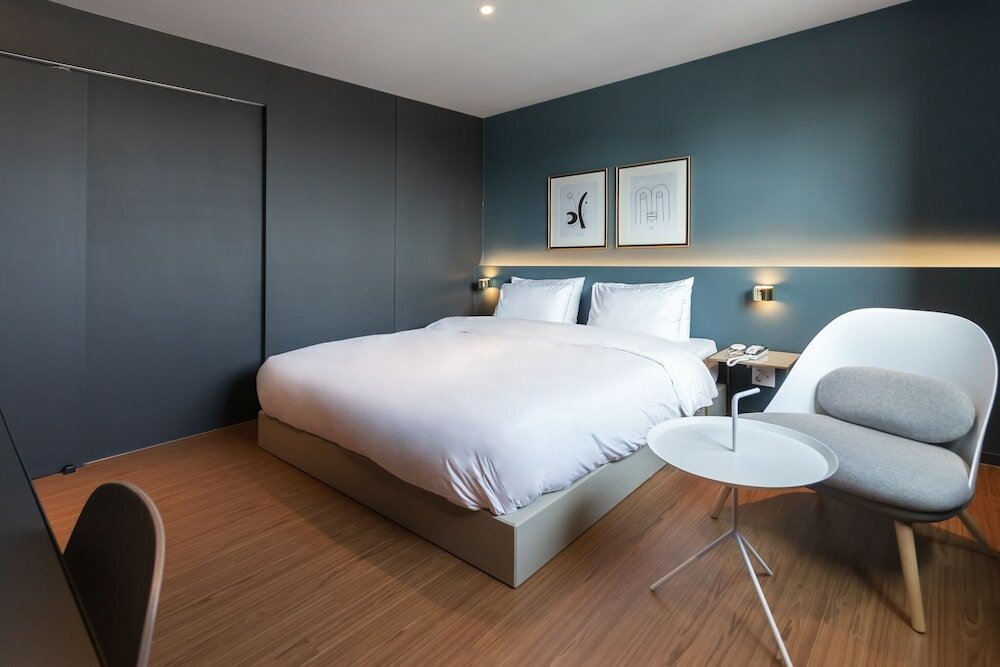 Фото Brown Dot Hotel Geoje