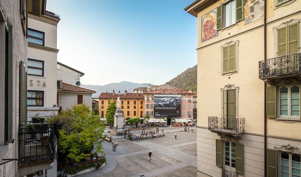 Фото MyHomeInComo - MC Julian Apartment