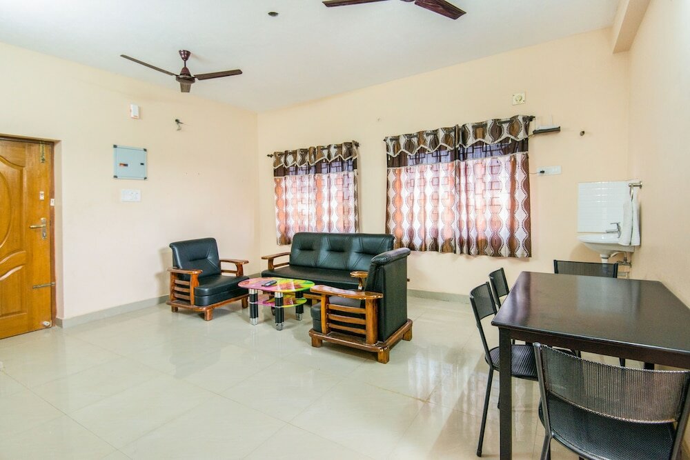 Фото Oyo 7722 Sorgam Serviced Apartments