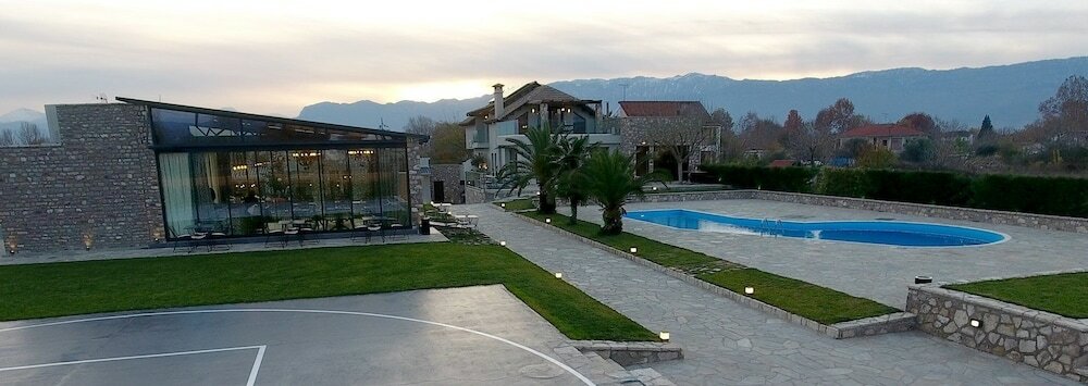 Фото Vintage Suites Trikala