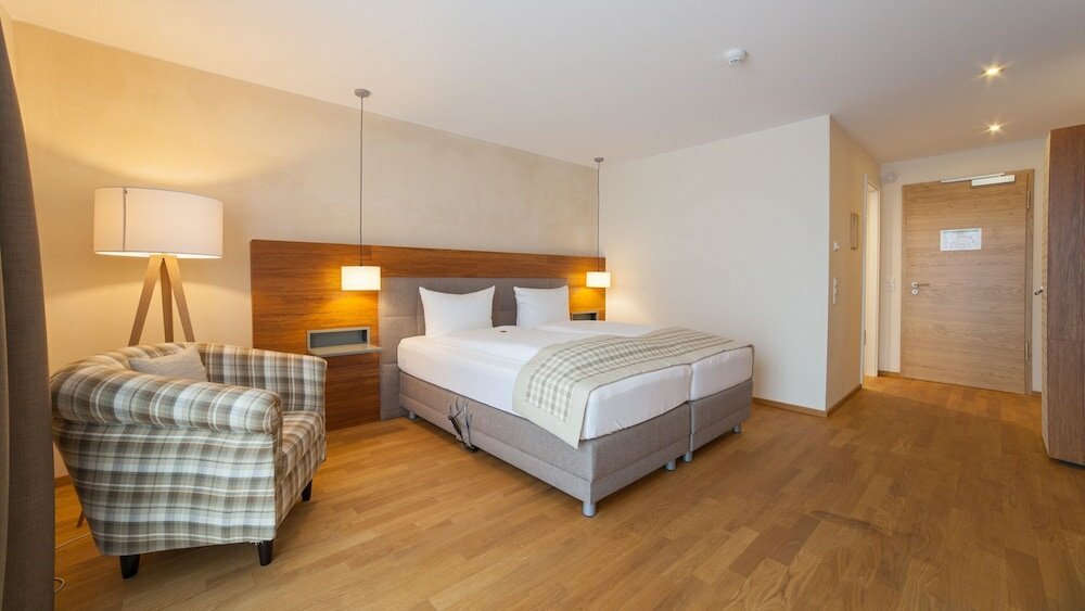 Фото Restaurant Hotel Zum Storchen