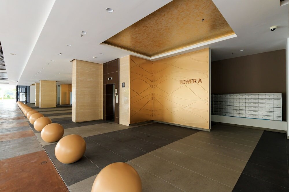 Фото J Dupion Boutique Suites by NowHere