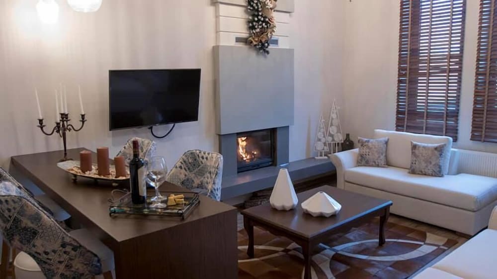 Фото Vintage Suites Trikala