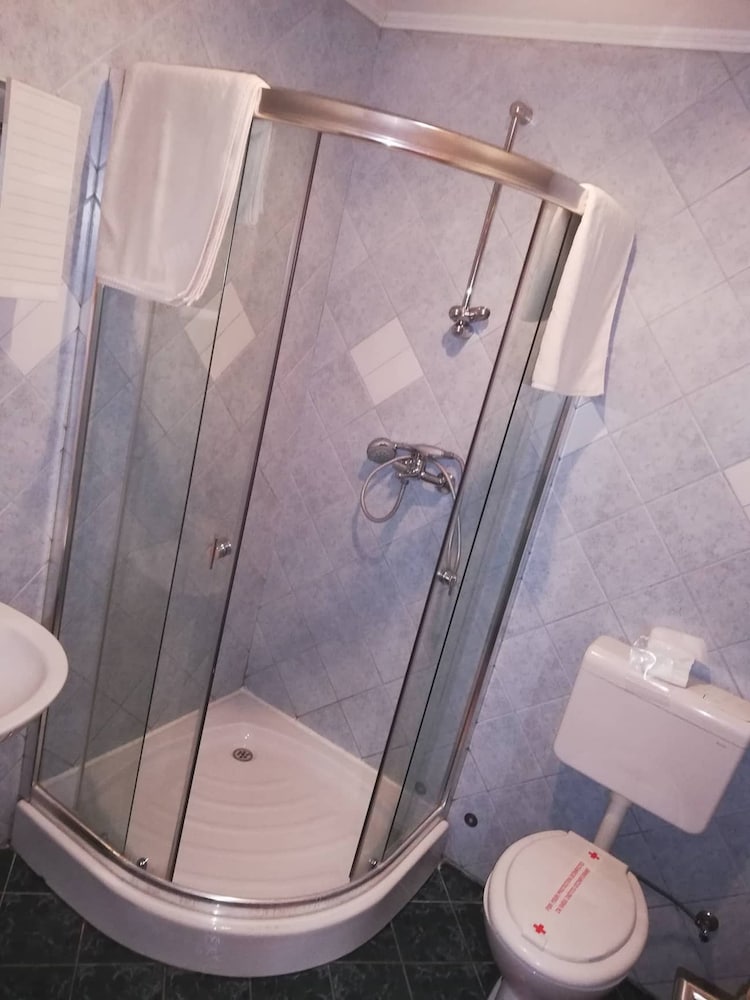 Фото Hotel Džale