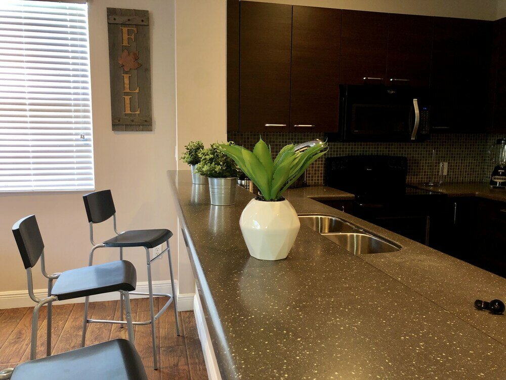 Фото 4br House 219 by Ideal Experience Vr