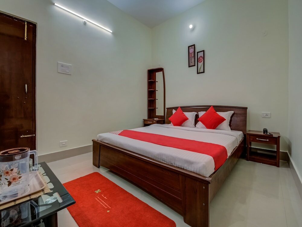 Фото Oyo 10945 Sai Guest House