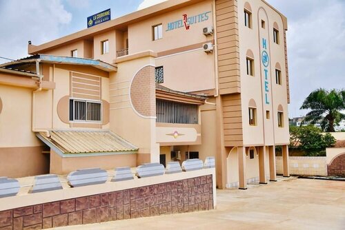 Гостиница La Couronne Rw Hotel & Suites в Камеруне