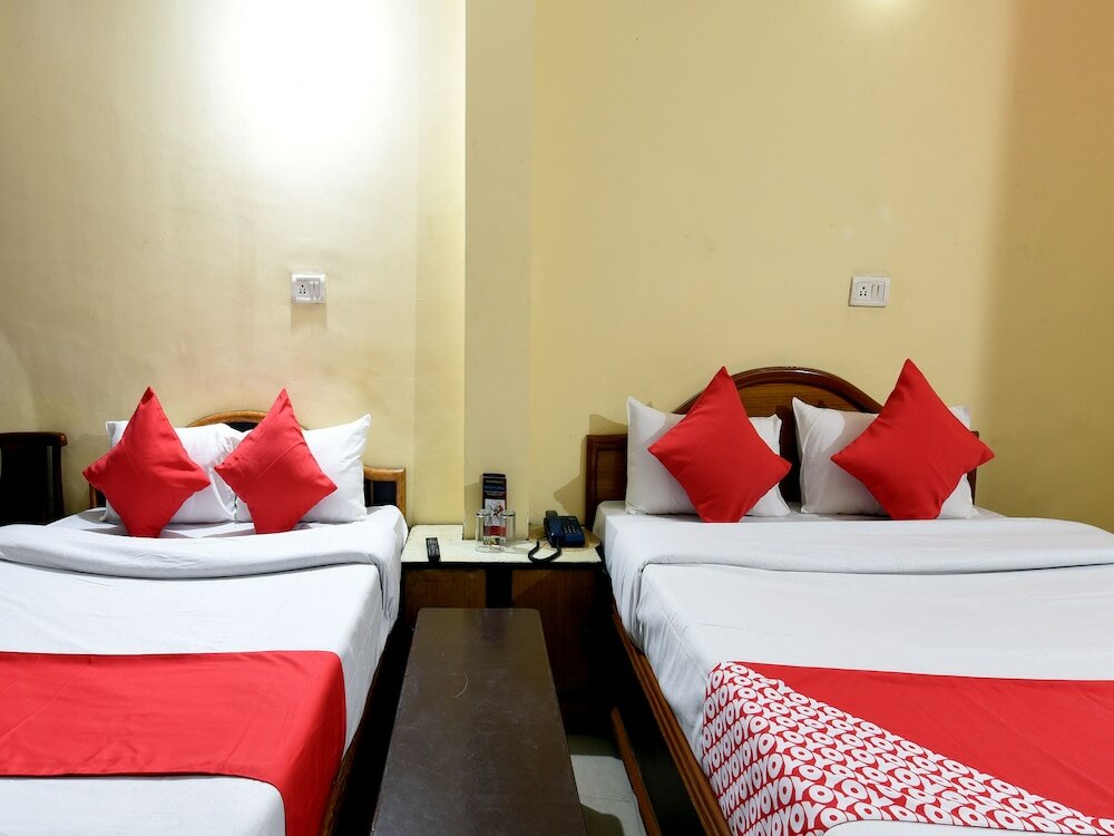 Фото Oyo 19541 Hotel Jammu Palace