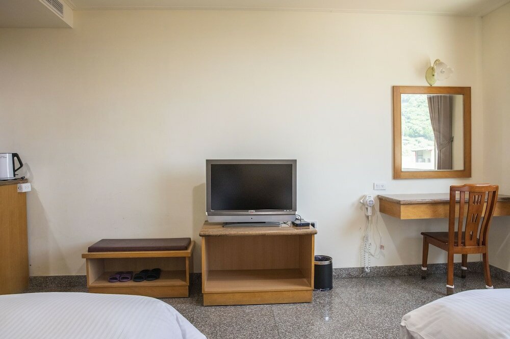 Фото Holiday Hotel