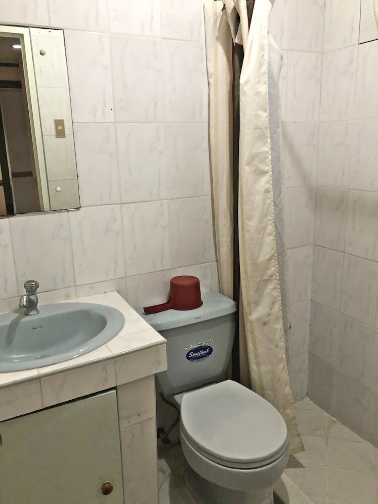 Фото Tabaco Gardenia Hotel