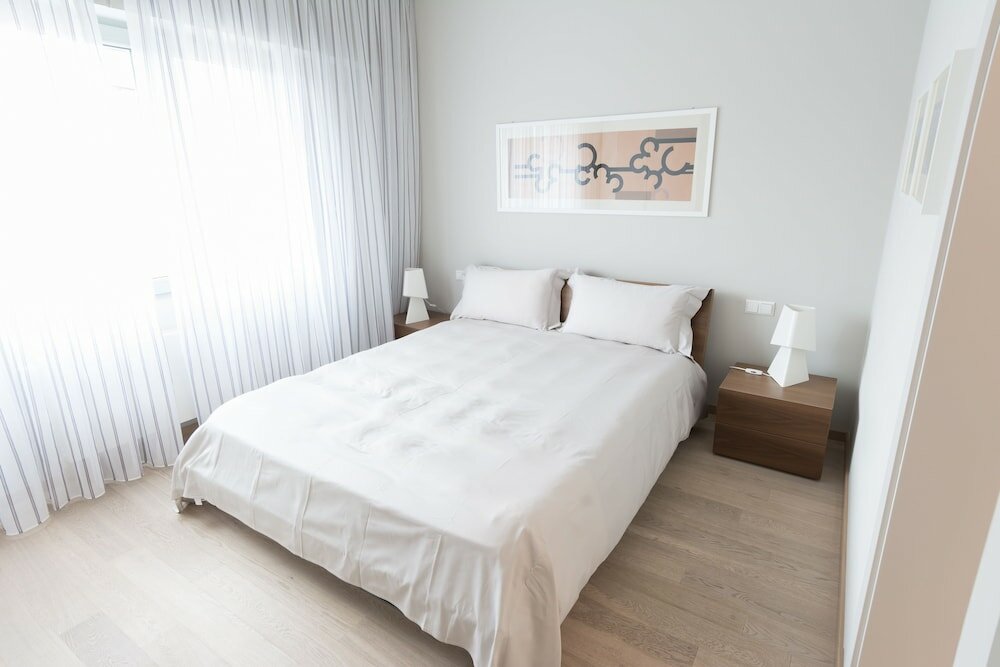 Фото Four Stars Aparthotel