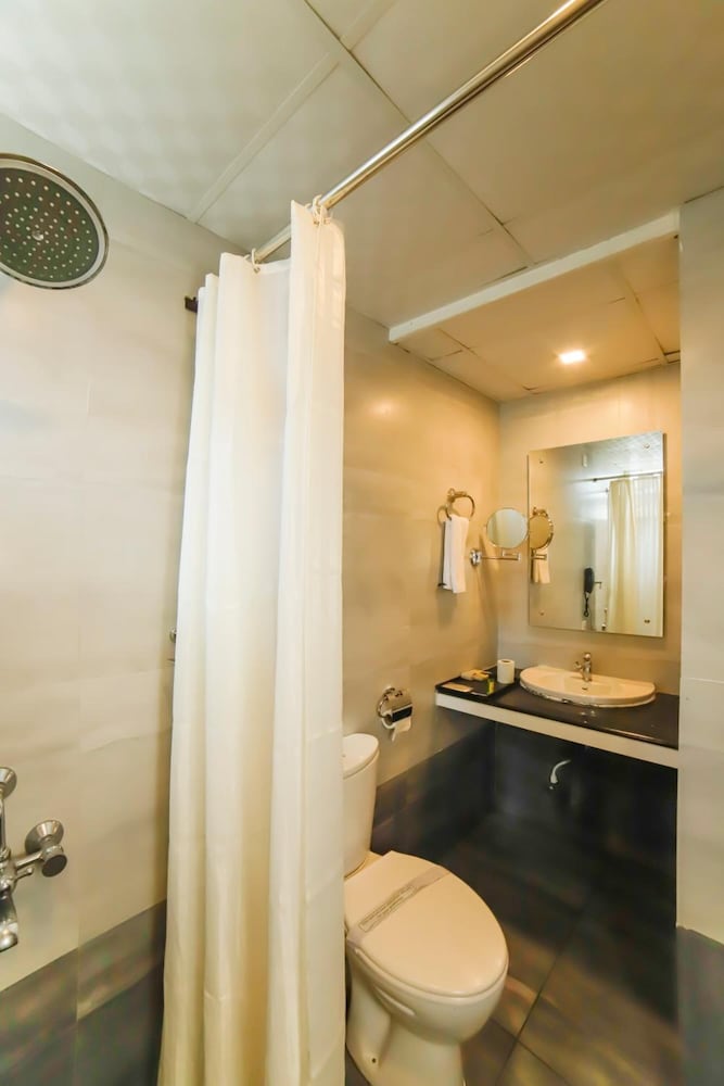 Фото Hotel Sreepathy Indraprastha