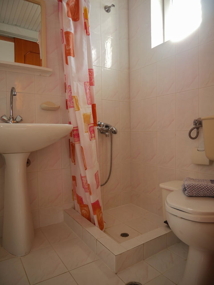 Фото Litinas Apartments