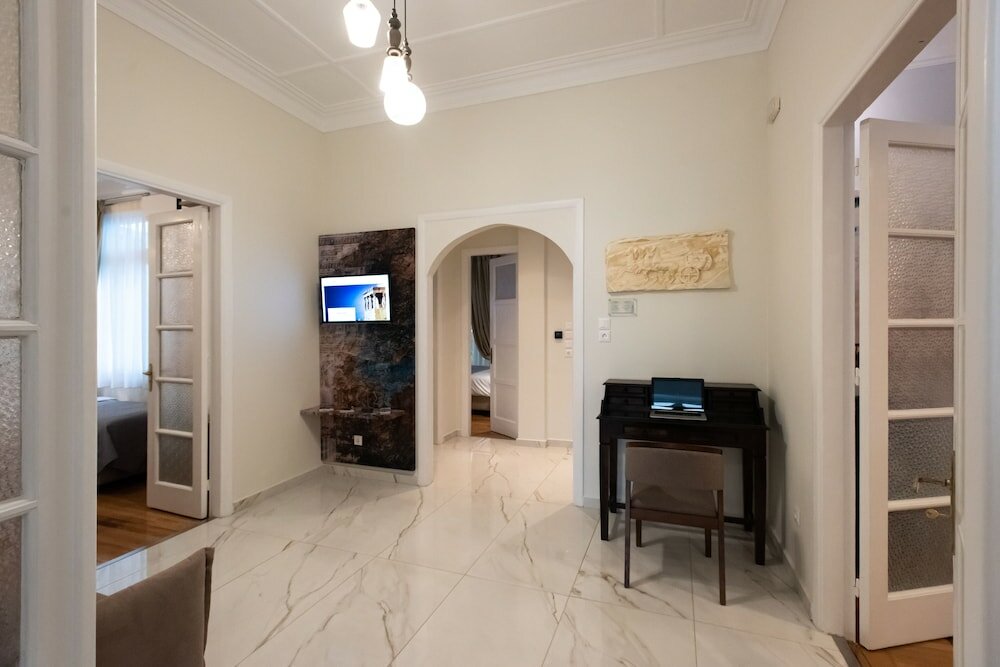 Фото Blue Ark Lavish Sauna Suite