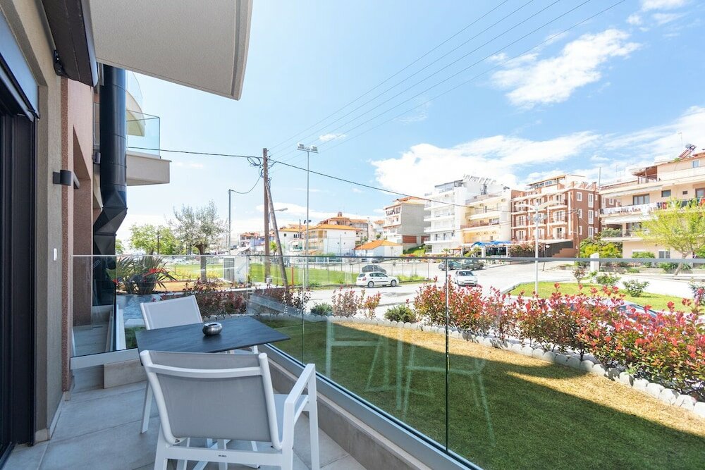 Фото Thetis Boutique Apartments