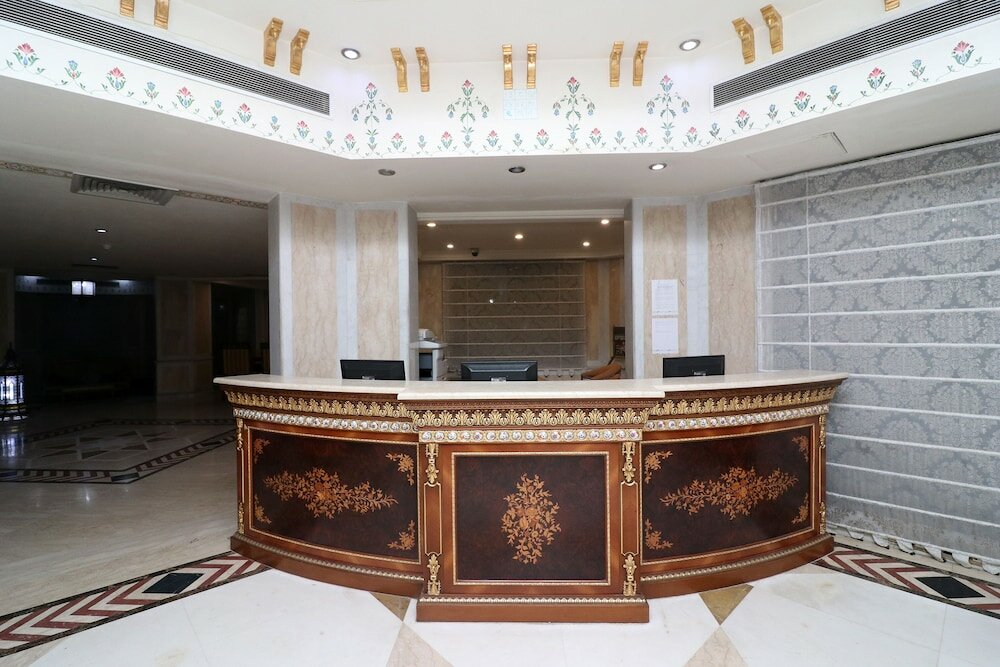 Фото Oyo 25046 Hotel The Orient Taj