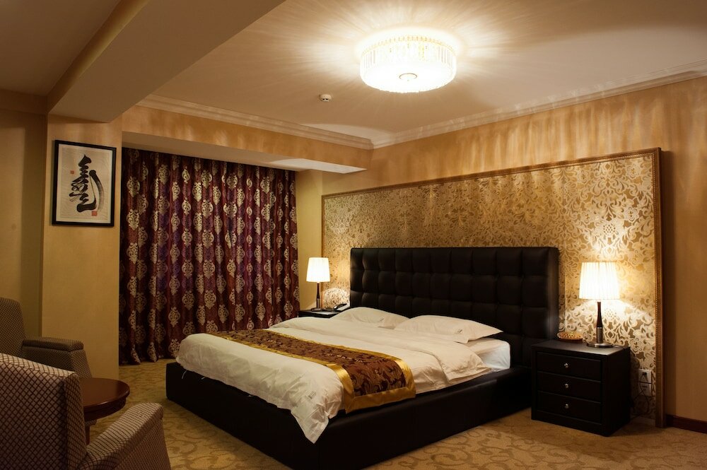 Фото Platinum Hotel