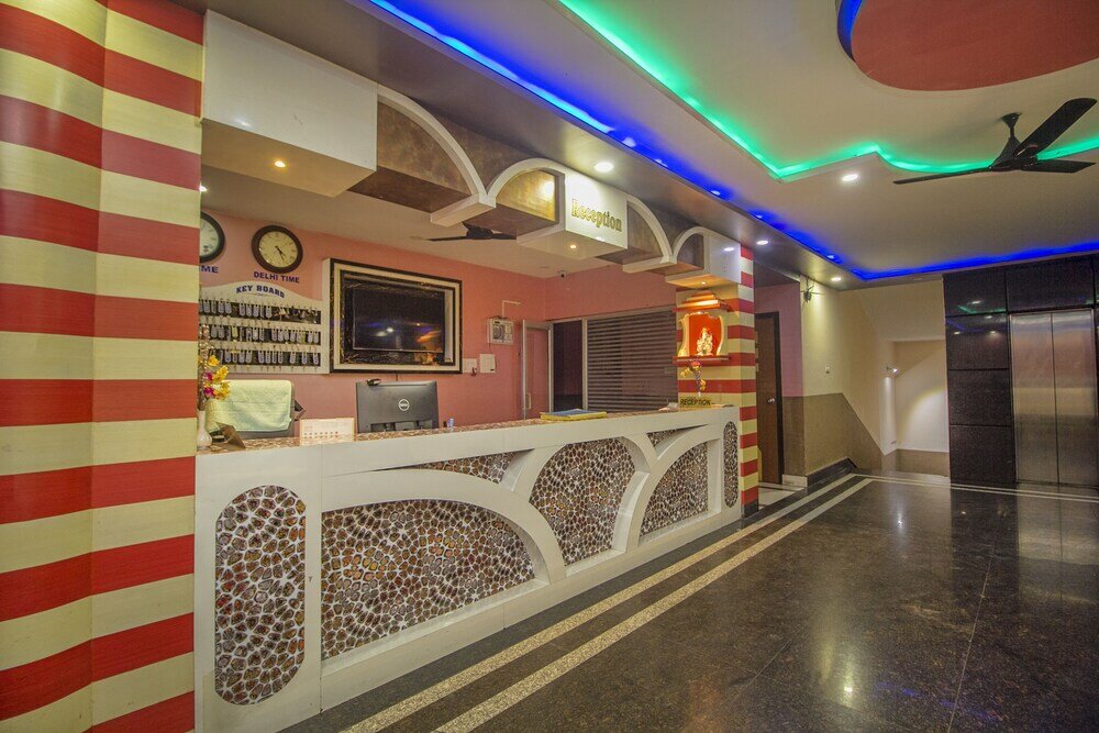 Фото отеля 1