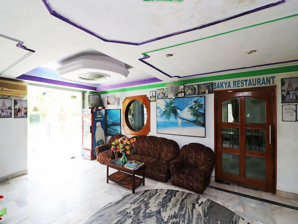 Фото Spot On 43882 Hotel Jeevak International