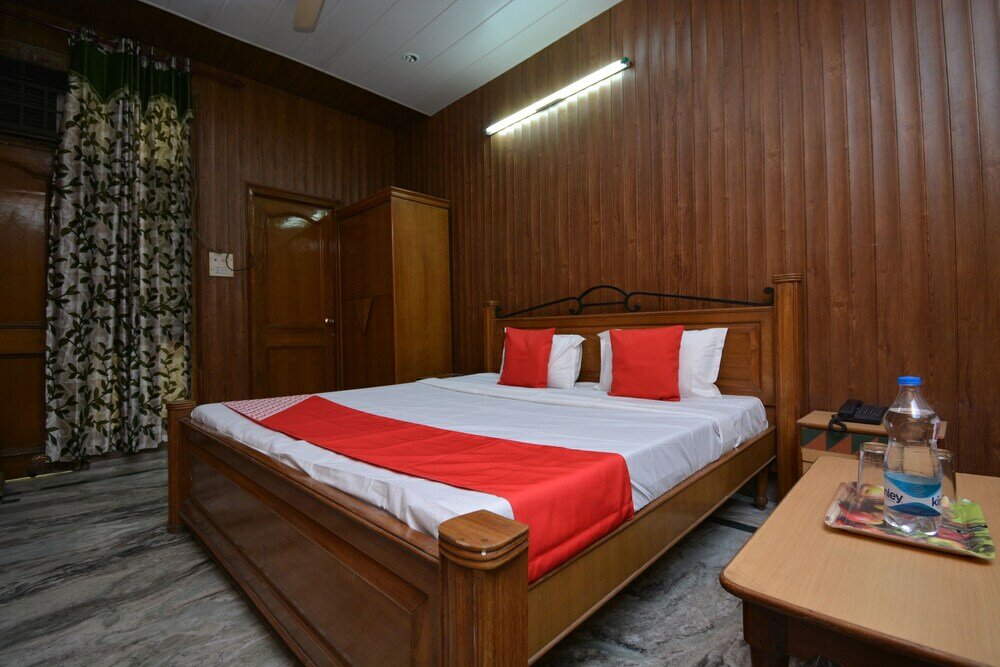 Фото Oyo 40230 Hotel Royal Palace