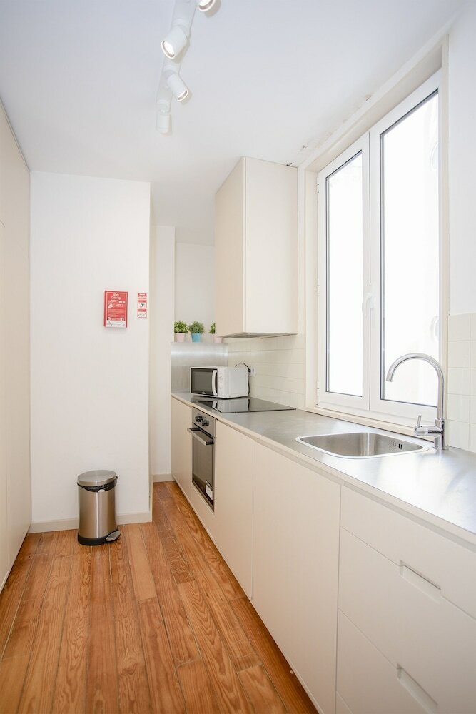 Фото Liiiving in Porto Light Spacious Apartment