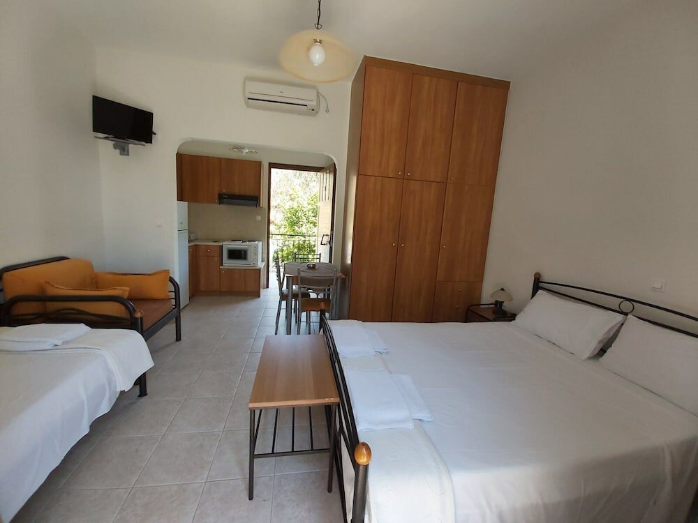 Фото Domaine Papakonstantis Apartments To Let