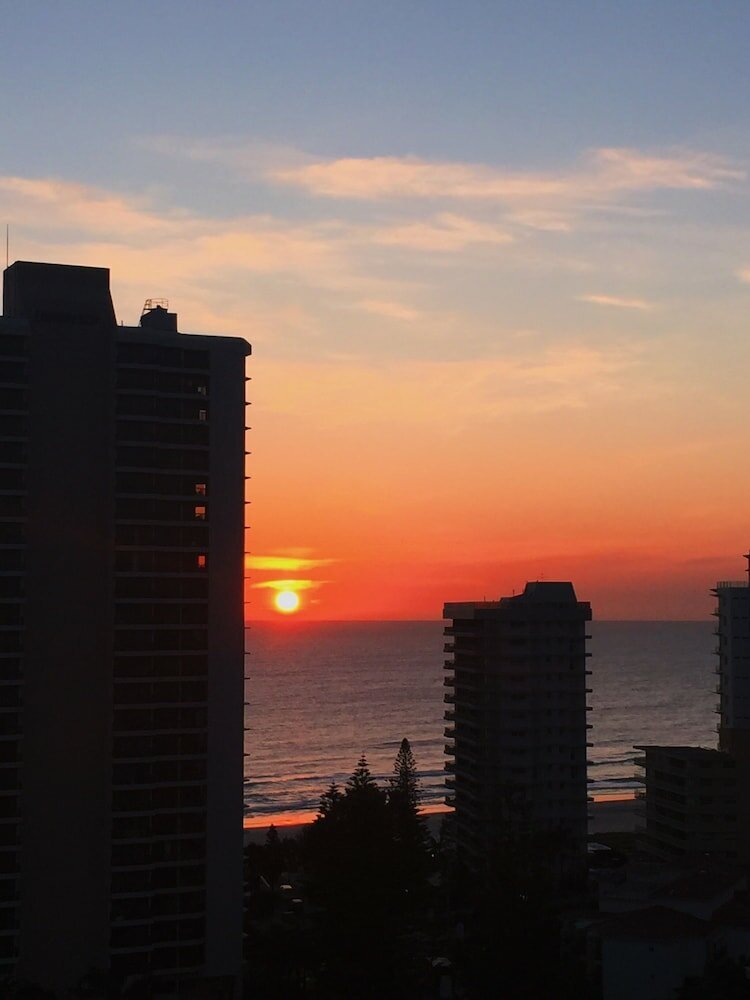 Фото Upmarket Apartment at Beach