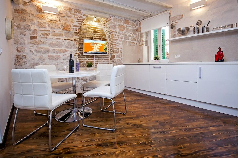 Фото Pisinium Studios