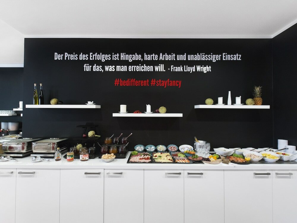 Фото Dormero Hotel Roth