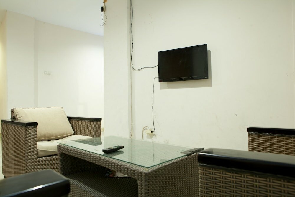 Фото RedDoorz @ Babakan Jeruk 2