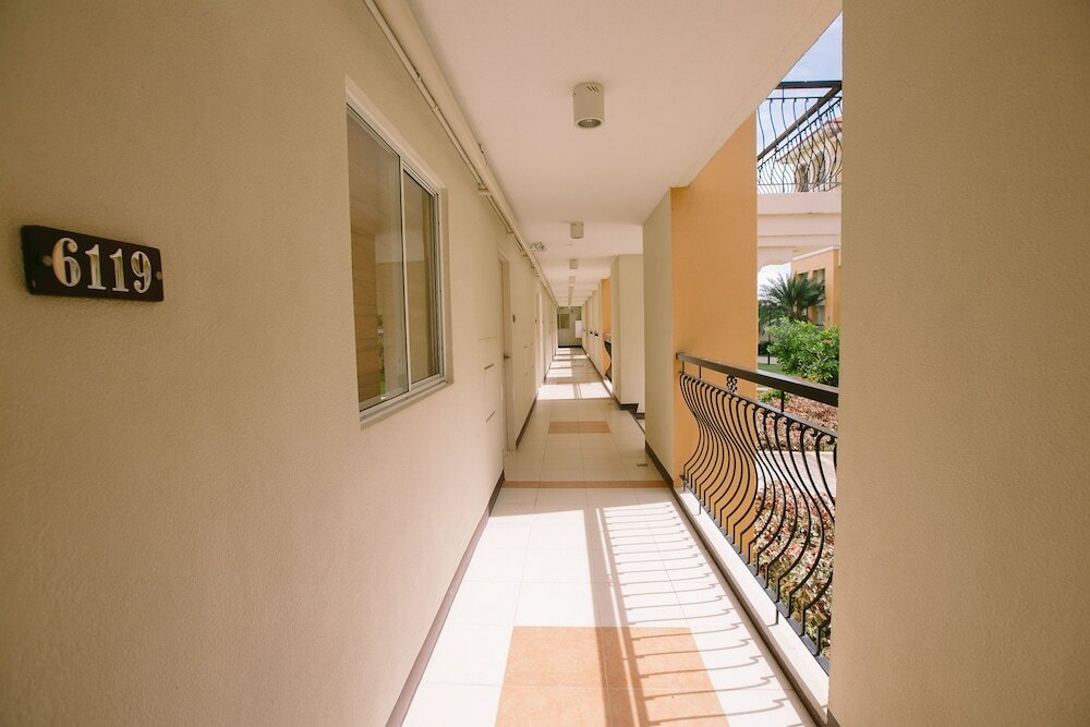 Фото Kara's Condotels