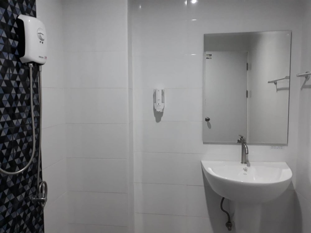 Фото Golden Teak Ville