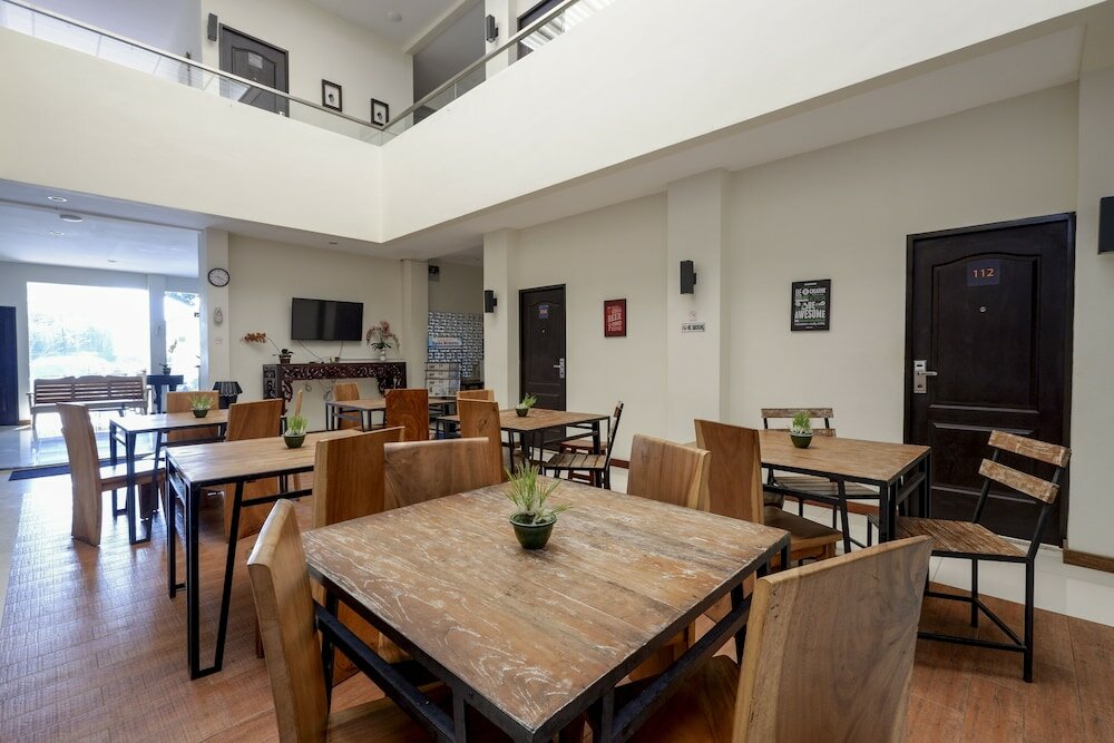 Фото RedDoorz @ Kawi