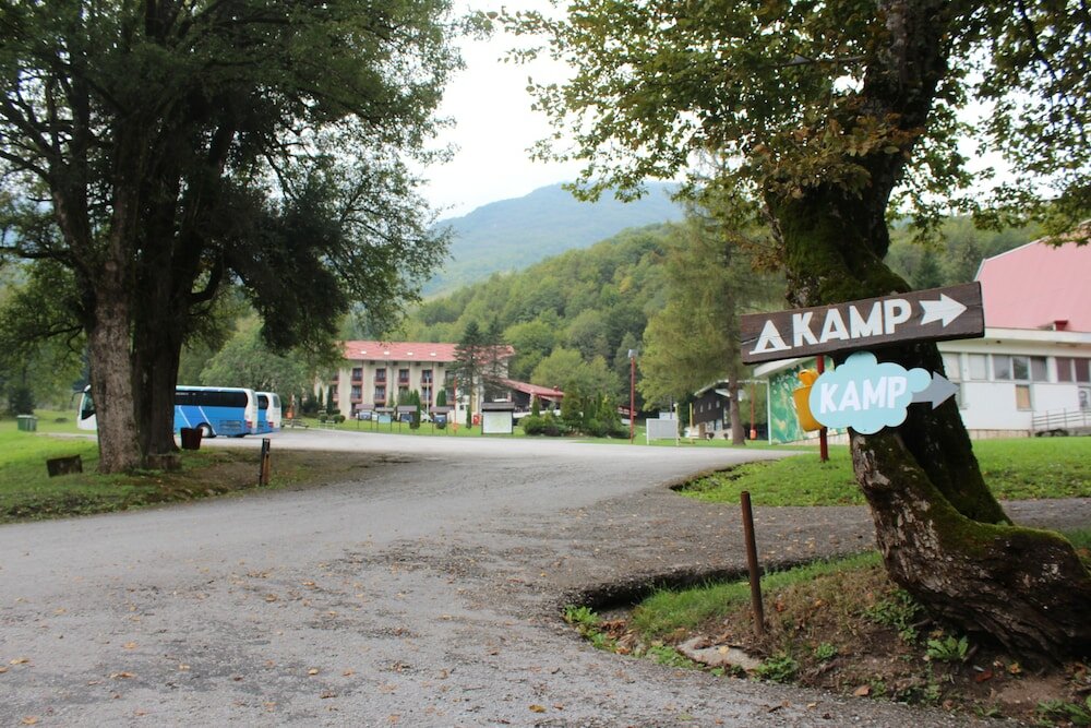 Фото Hotel Mladost