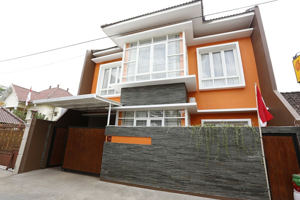 Фото RedDoorz @ Condong Catur 3