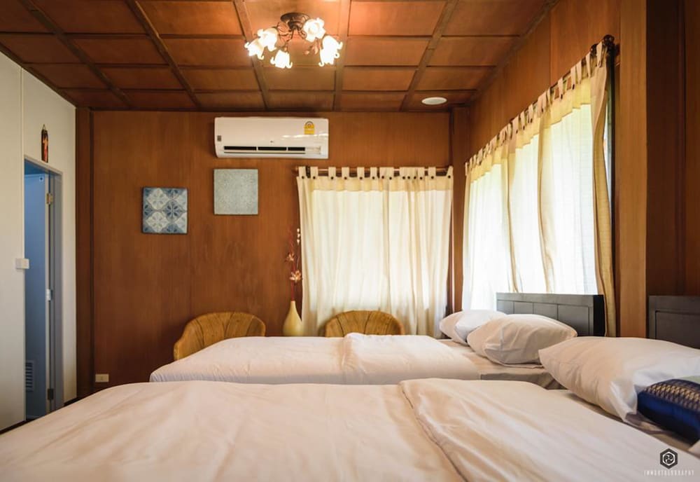 Фото Loam Boutique & Cafe