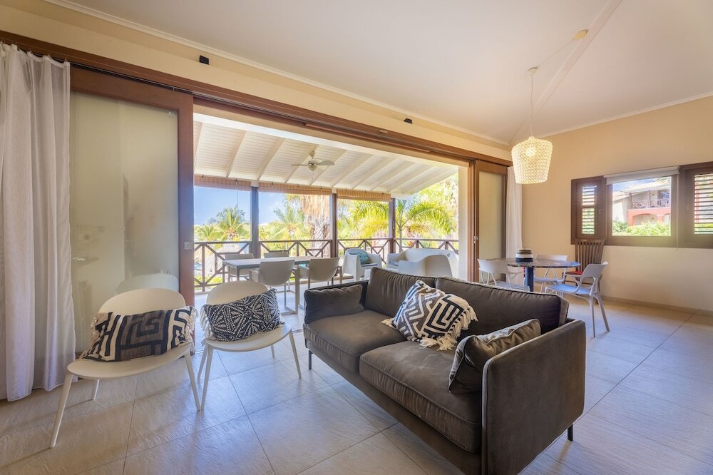 Фото La Maya Beach Spanish Water Luxury Apartment