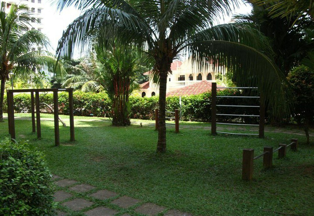 Фото Eden Seaview Condominium II