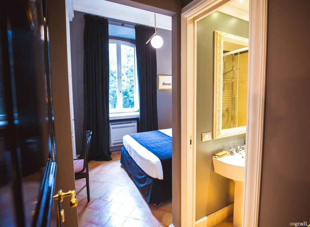 Фото Parrasio Hotel