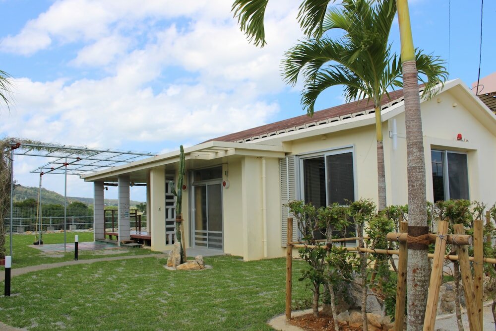 Фото Pension Nakijin Marunakaya