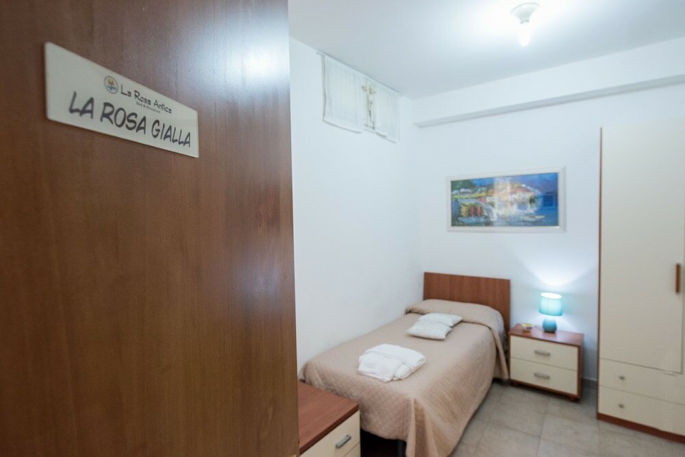 Фото La Rosa Antica