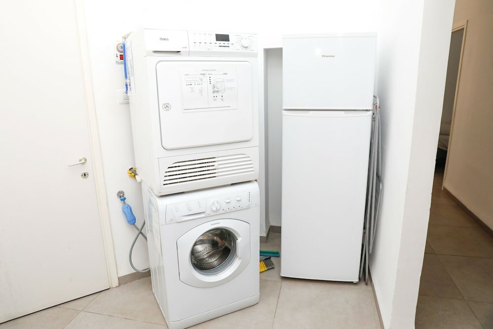 Фото Carmel Apartments