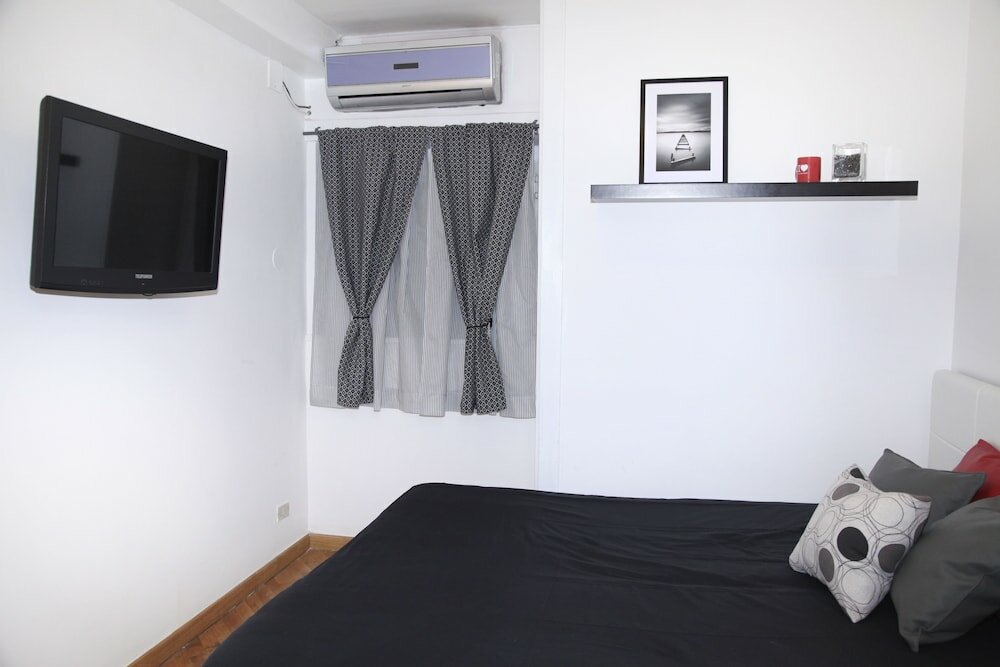 Фото Colorful Sea View Apartments